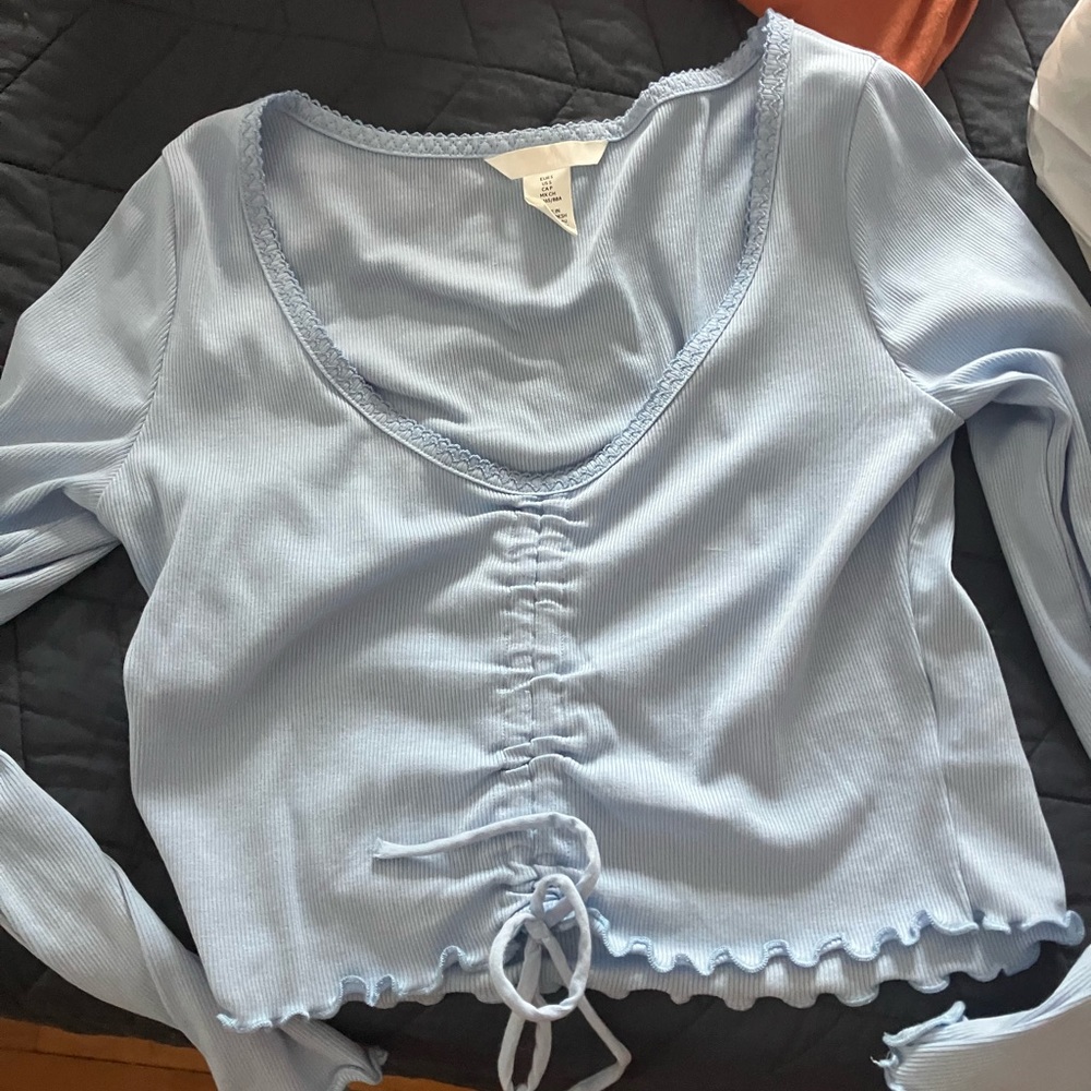Women’s H&M long-sleeve crop-top in light blue